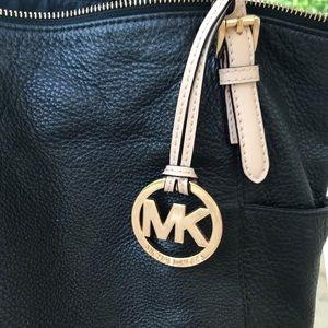Michael Kors Bags - Michael Kors Purse Michael Kors Bags - Michael Kors Purse